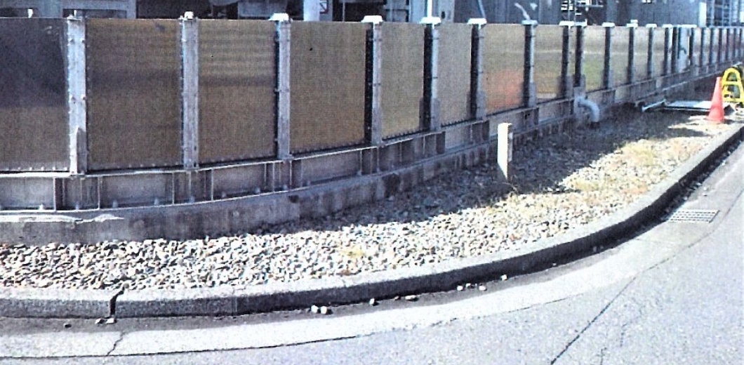 金属製止水壁の写真